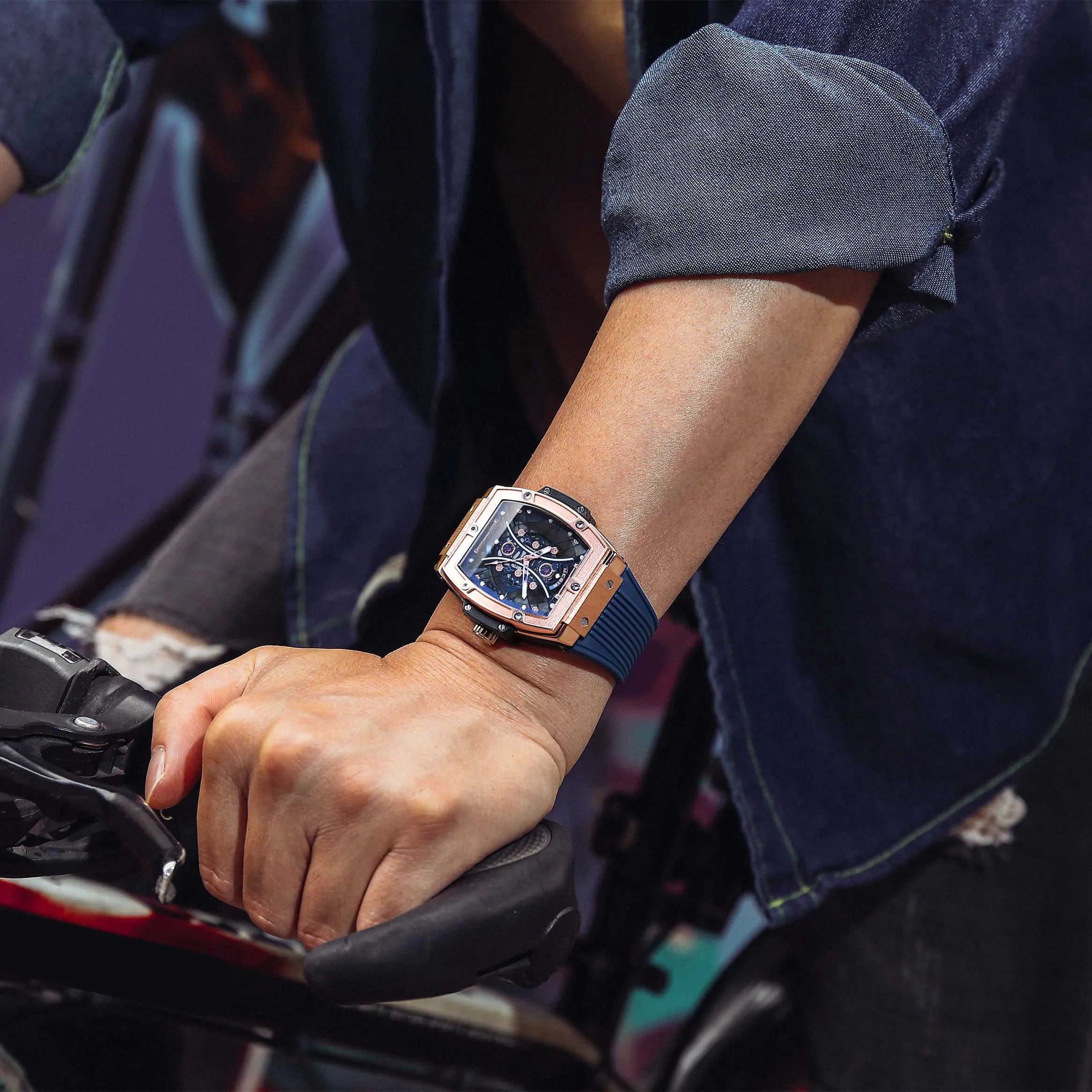 MEGIR 8109G Waterproof Tonneau Wristwatch Silicone Strap 8109 Quartz Watch Men Luminous Hands Alloy Case Fashion Male Watches